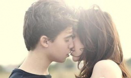 接吻教学视频,跟随教学视频轻松学会浪漫亲吻